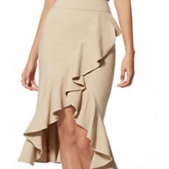 7th Avenue Design Studio Ruffled Pencil Skirt with Stretch 16 - Picture 1 of 10